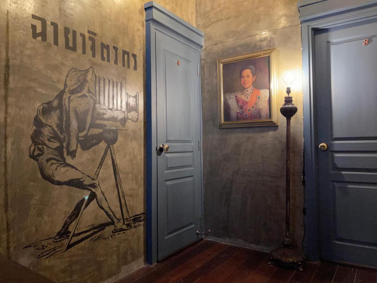 Central Old Town Cottage Bangkok Exterior photo